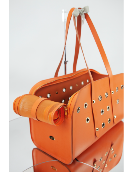 MADARINO LEATHER CARRIER BAG